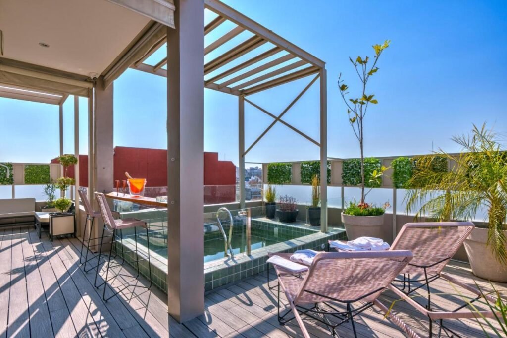 Hotel Rendez Vous