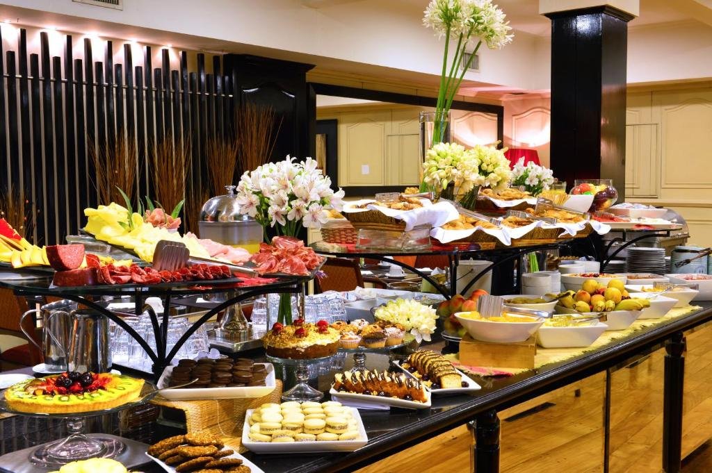 Hotel Pestana Buenos Aires